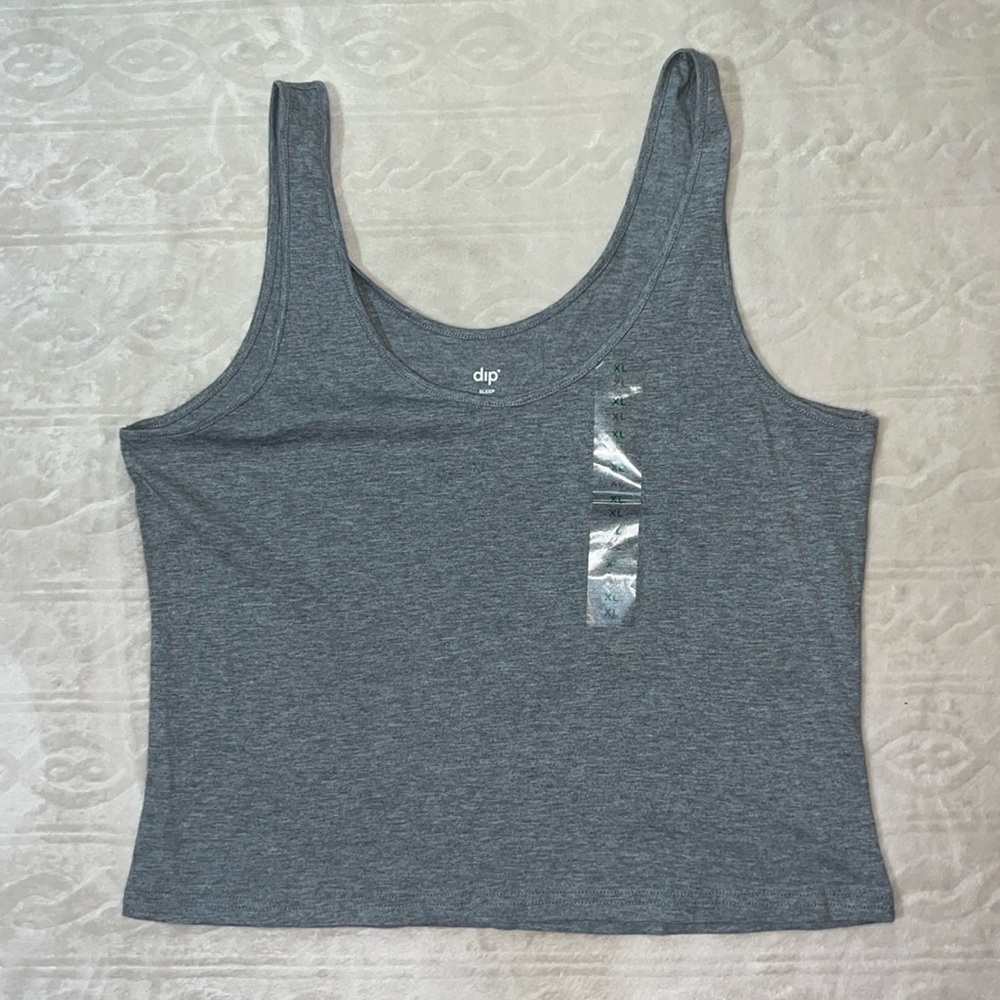 dip sleep tank top NWT